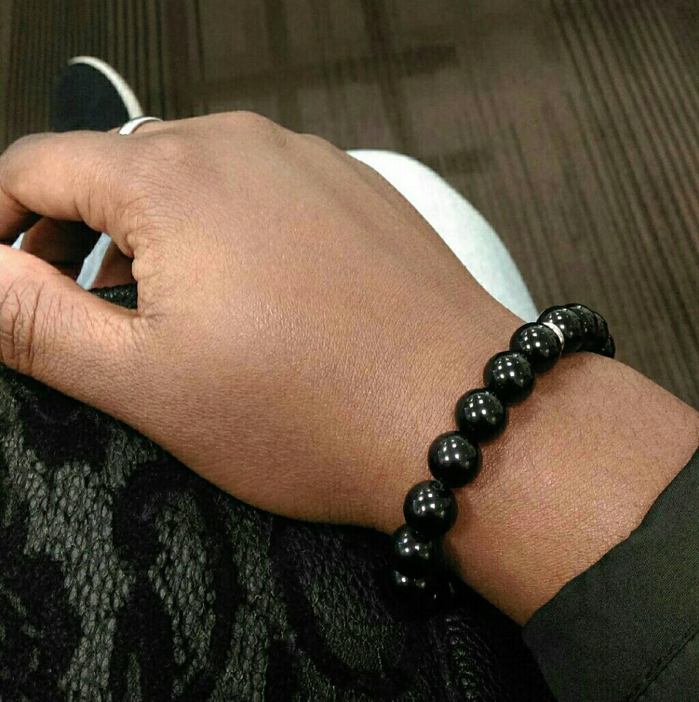 New Onyx Gemstone handmade bracelet - 8mm